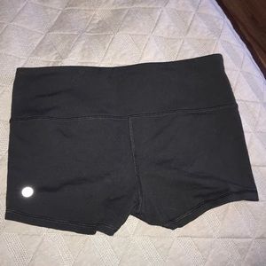 Lululemon boogie shorts